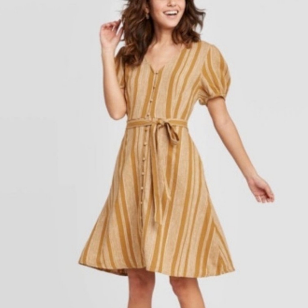 Universal Threads yellow dress with stripes